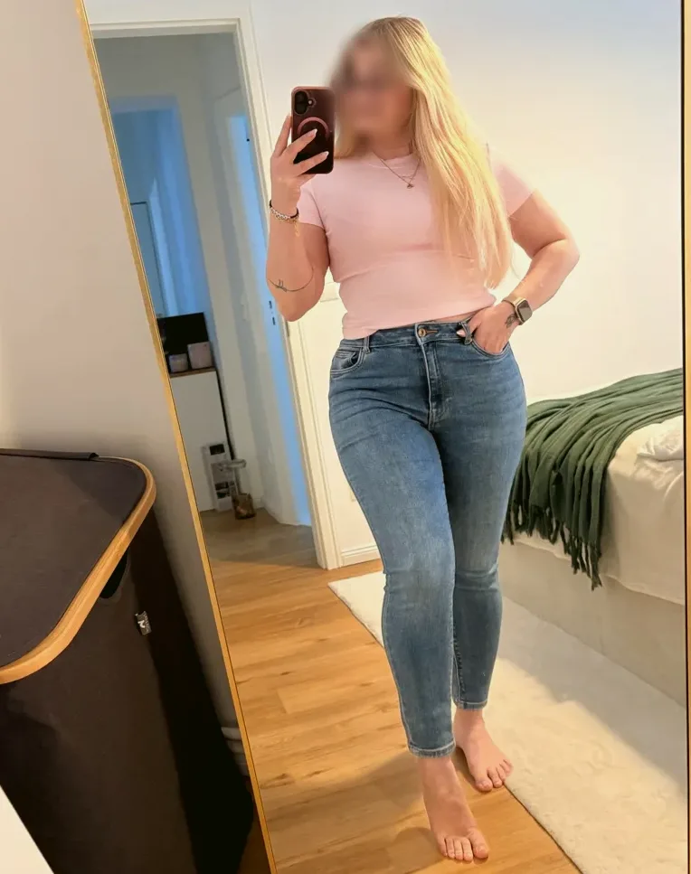 Laura, 36 anni