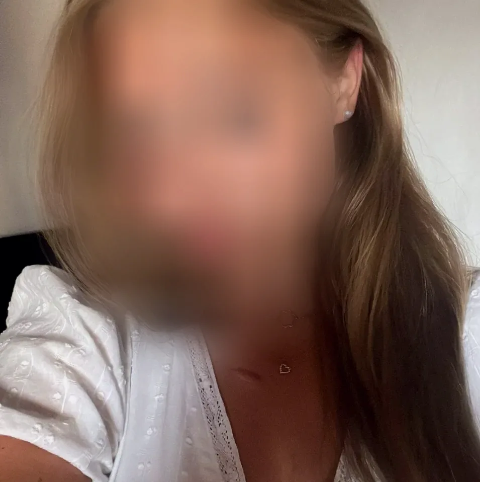 Rebecca, 19 anni